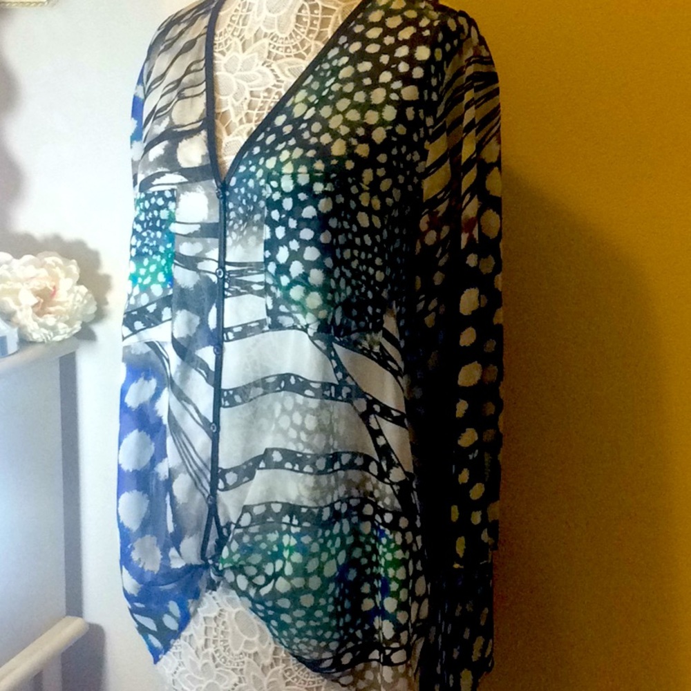 Laura Max Top